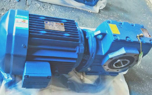 碼垛機(jī)減速機(jī)，SF107大型蝸輪減速機(jī),SF107Y22KW減速電機(jī)